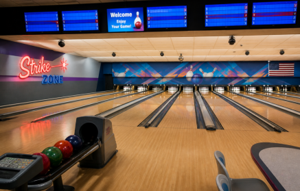 the zone bowling center